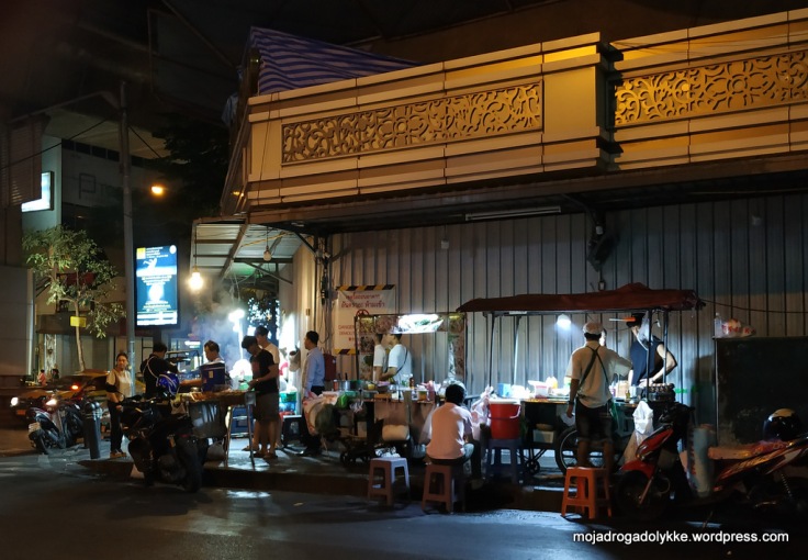 Tajlandia Patpong Night Market streetfood uliczne jedzenie
